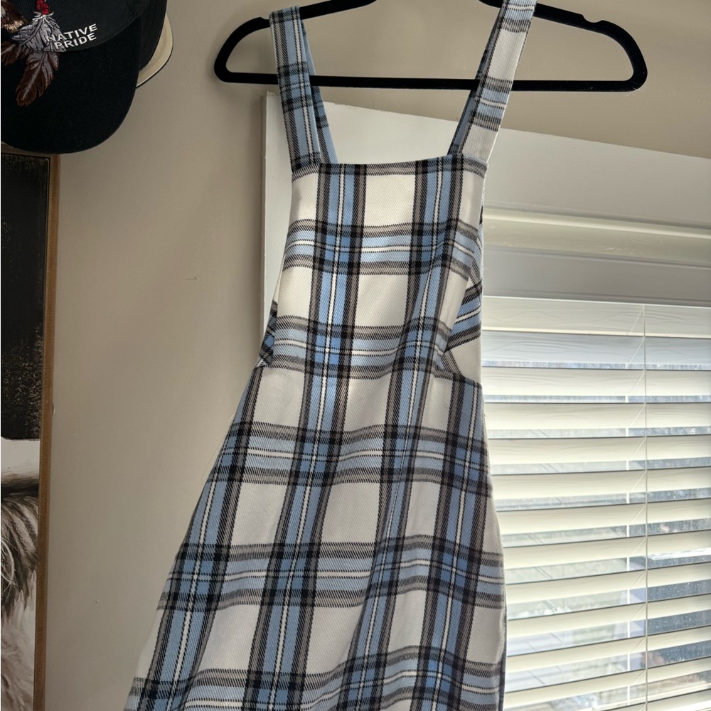 Plaid Sleeveless Dress in Blue and White